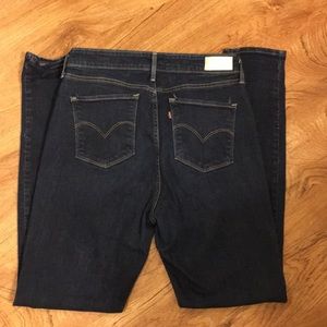 Levi’s 31 High Rise Women Skinny Jeans - Dark Wash